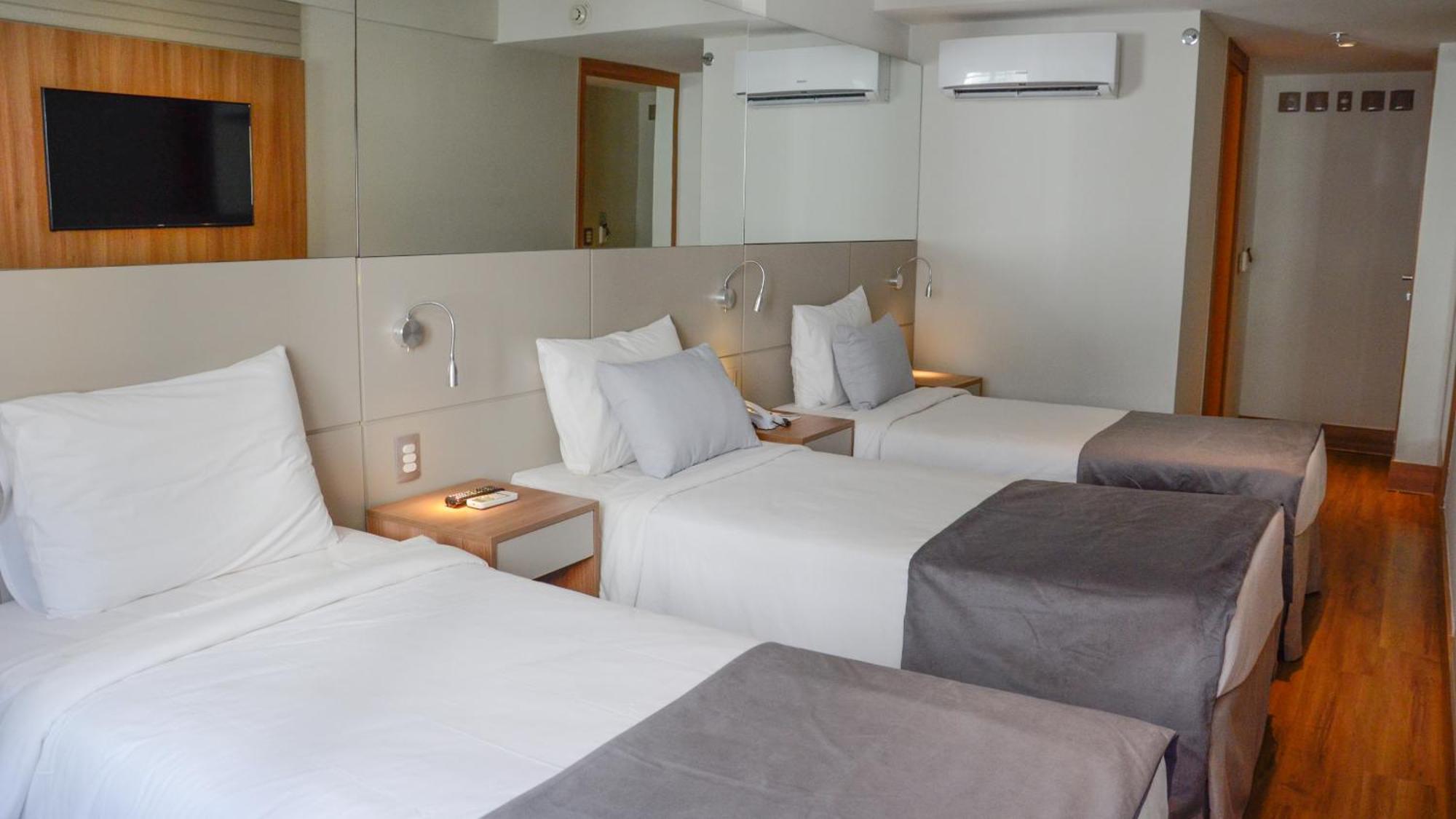 Standard Triple Room,435997701:JPEG