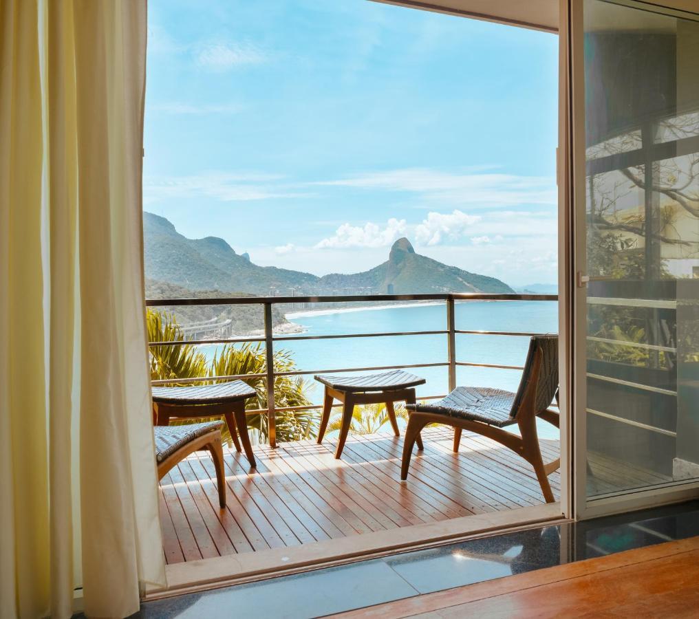 Suíte Prestige com Varanda e Vista do Mar