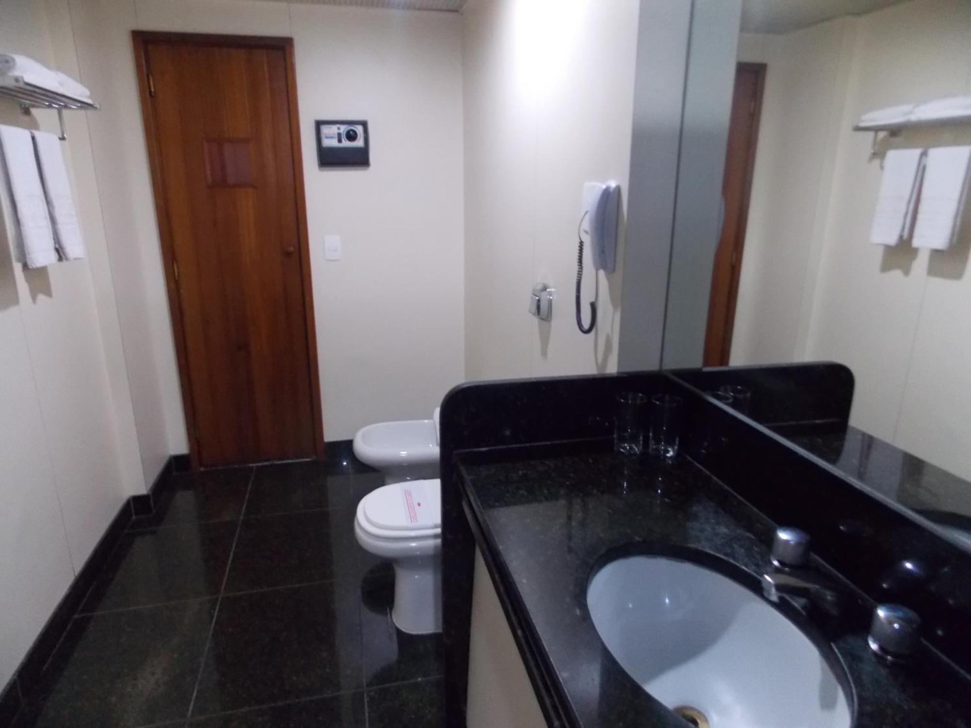 Deluxe Double Room,1710599192:JPEG