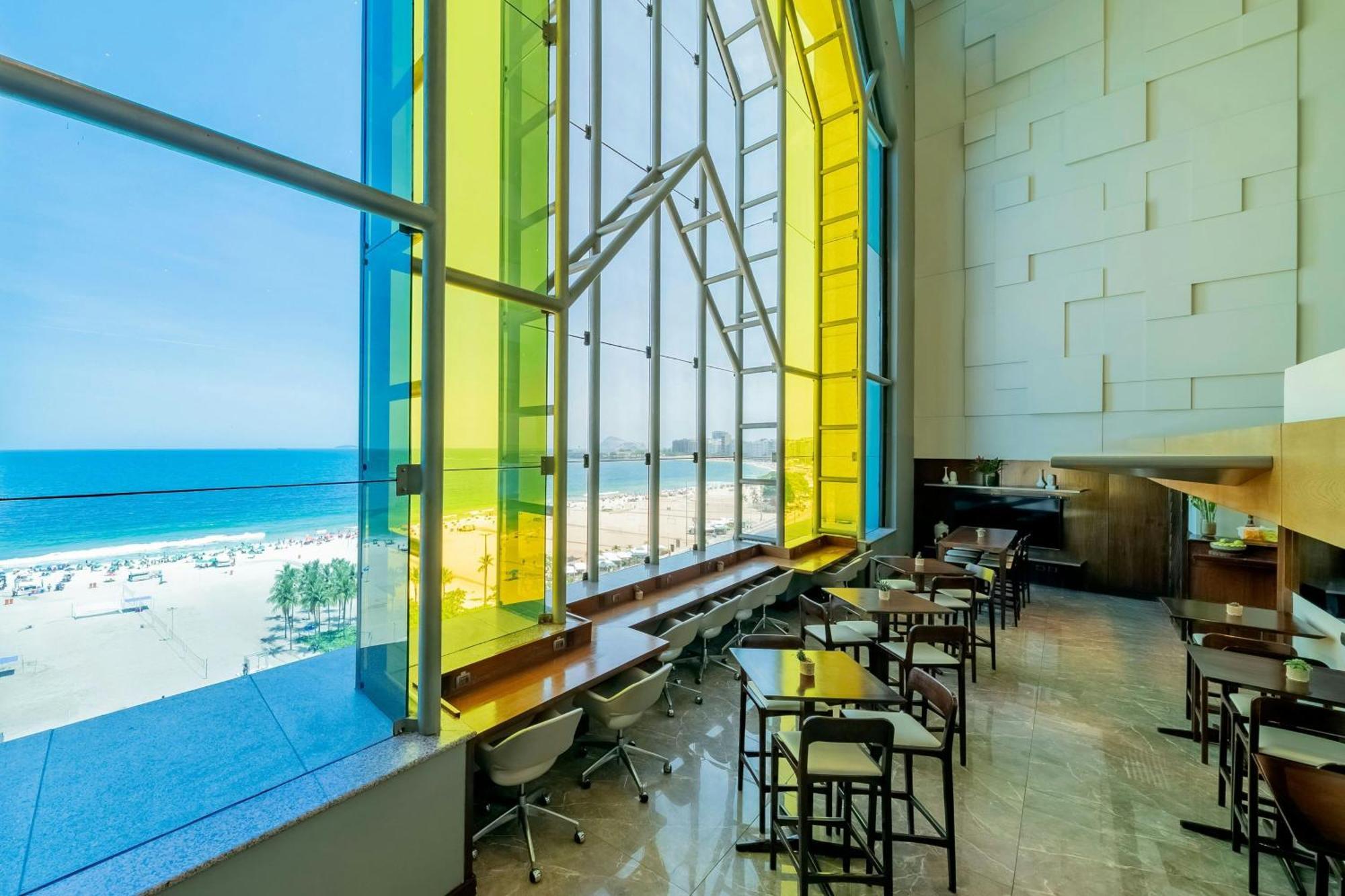 Executive lounge access Guest room 1 King Ocean view