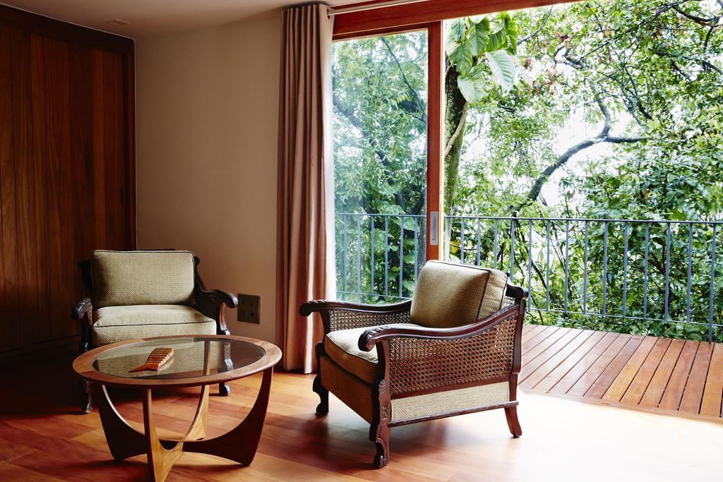 Kamer met Kingsize Bed en Balkon