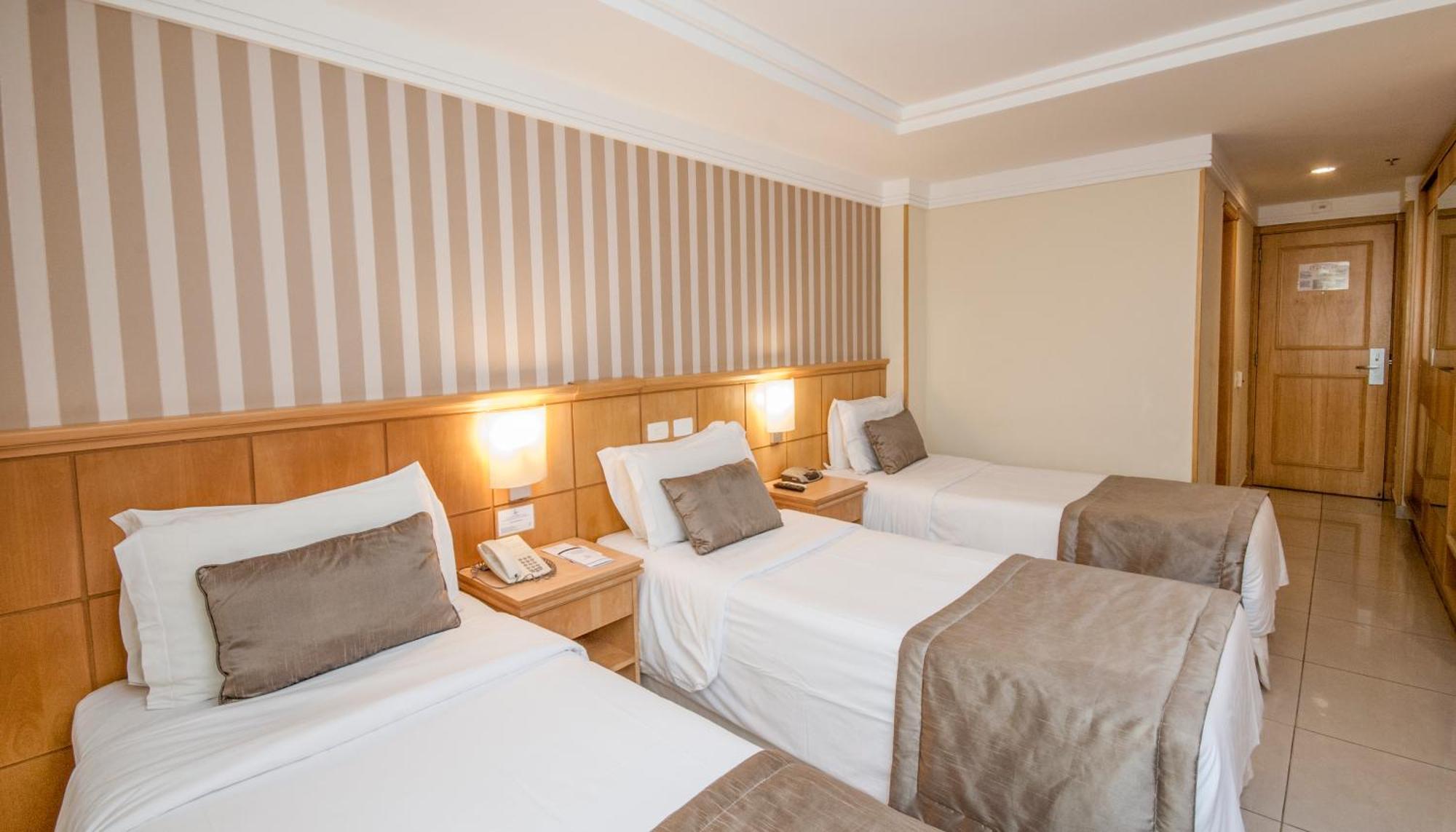 Quarto Triplo Standard