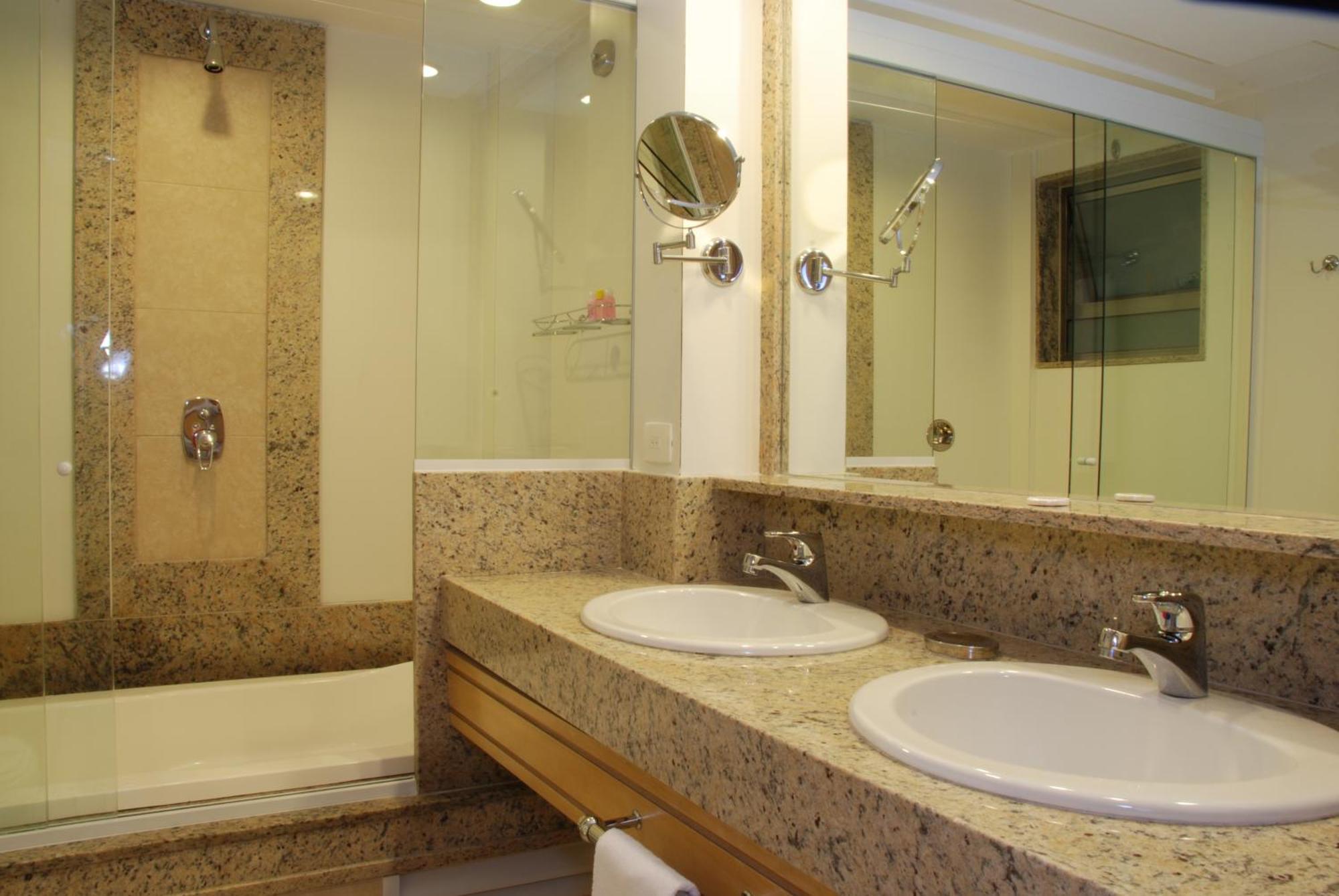 Quarto Duplo Deluxe Superior com Vista para o Mar